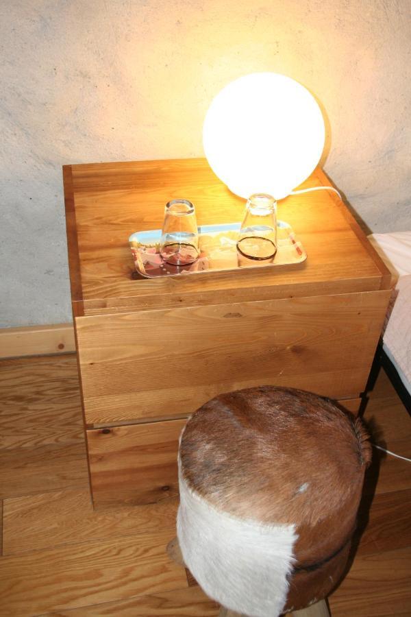 アヌシー Nid Douillet Bed & Breakfast エクステリア 写真